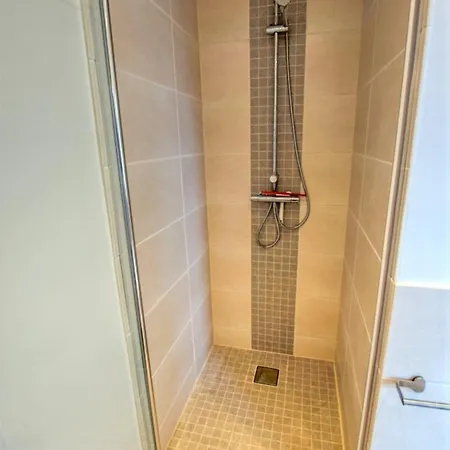 - Haus C, App 0c1109 Апартаменты